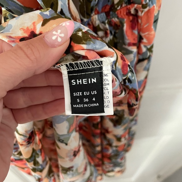 Floral Tie Back Mini Dress - Picture 6 of 7